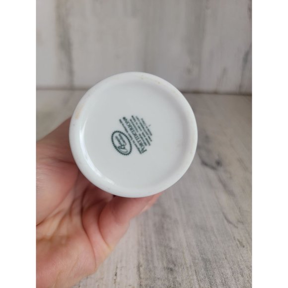 Portmeirion Botanic Gardens Rhododendron 5" bud vase - Picture 8 of 8